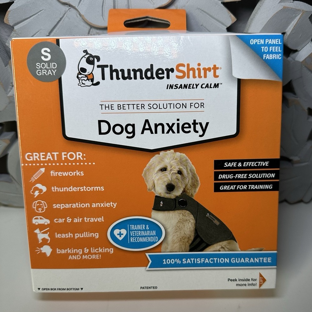 Thunder Shirt Wrap For Dog Anxiety Size Small Gray  15-25 Lbs Travel Crate